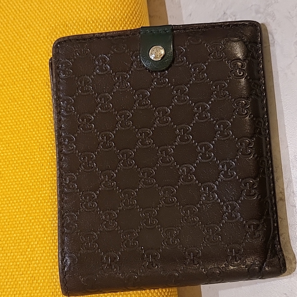 💯 Gucci Monogram Tri colo leather wallet